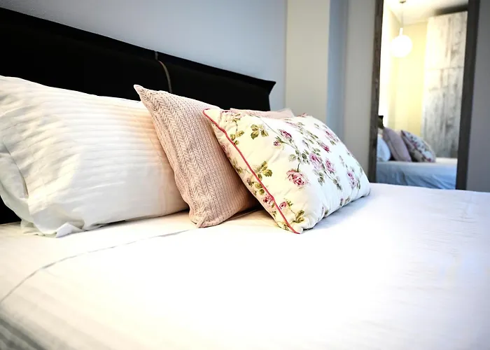 Apartment W2 *