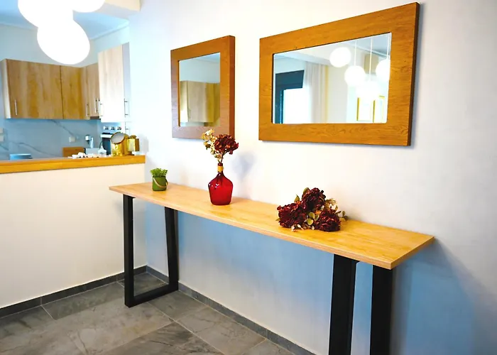 W2 Apartment *