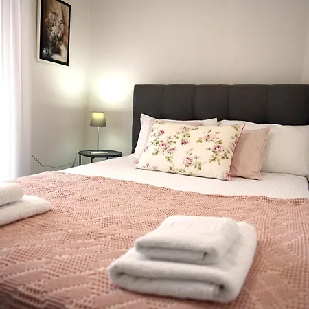 W2 Apartment